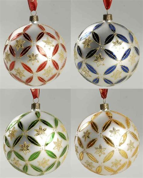 Set of 4 Christmas Ornaments White and Gold.